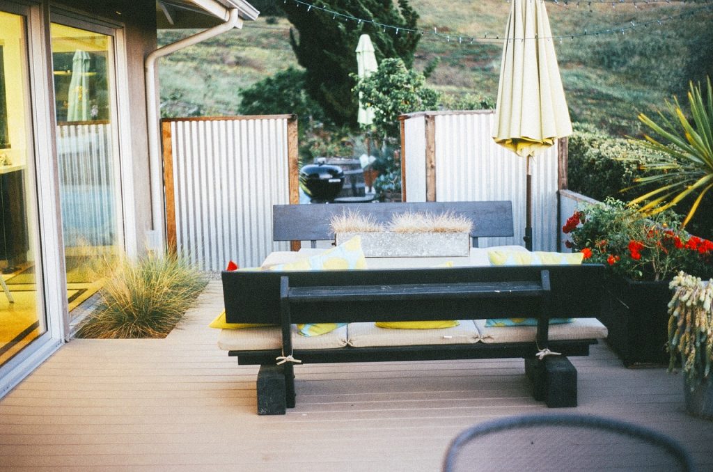 terrasse extérieure en bois 